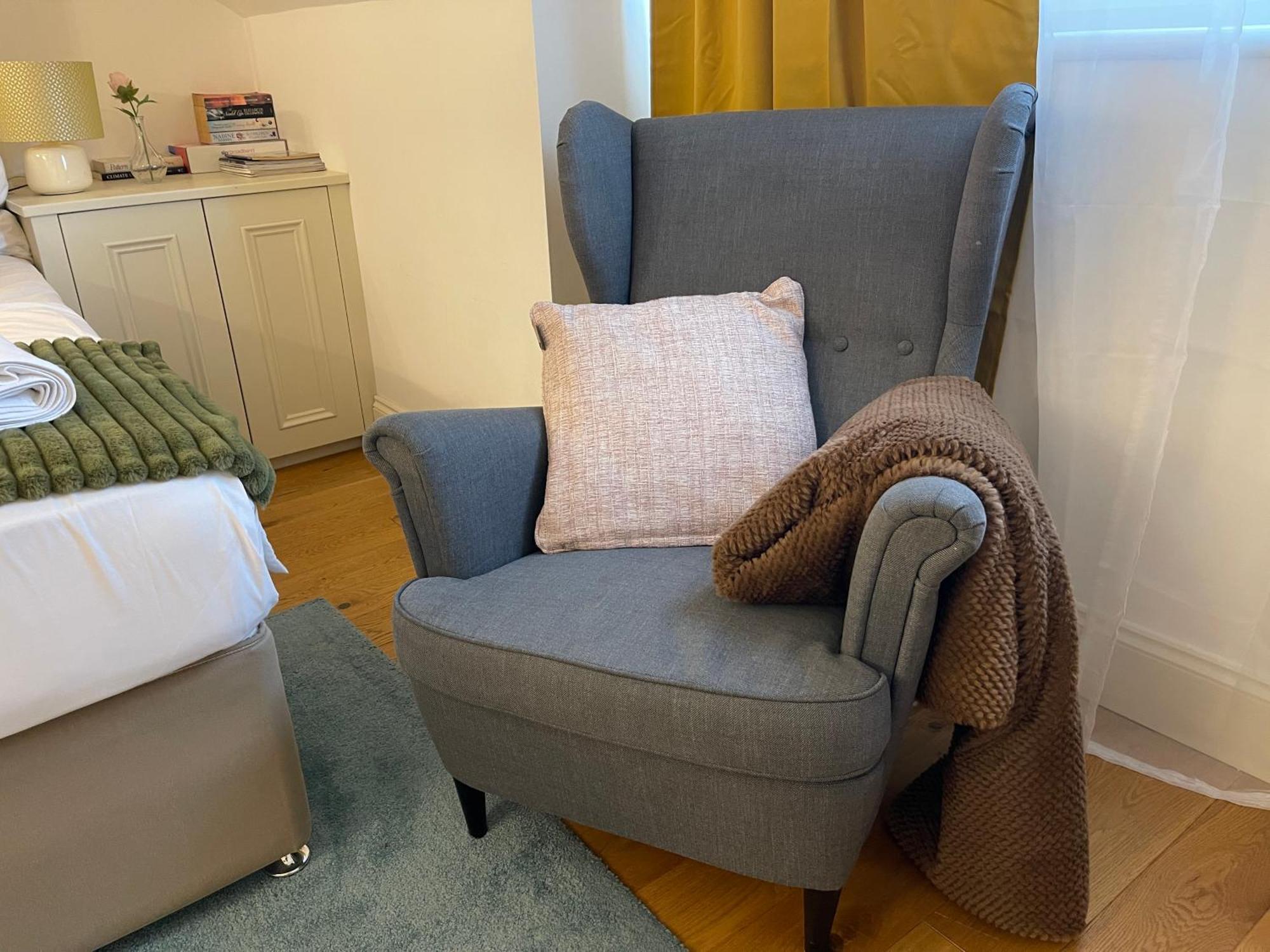 London Luxe Rooms Surbiton Bagian luar foto